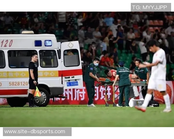 朱艺对阿萨莫阿遭遇表示心痛并呼吁中足联制定广告牌设置规范