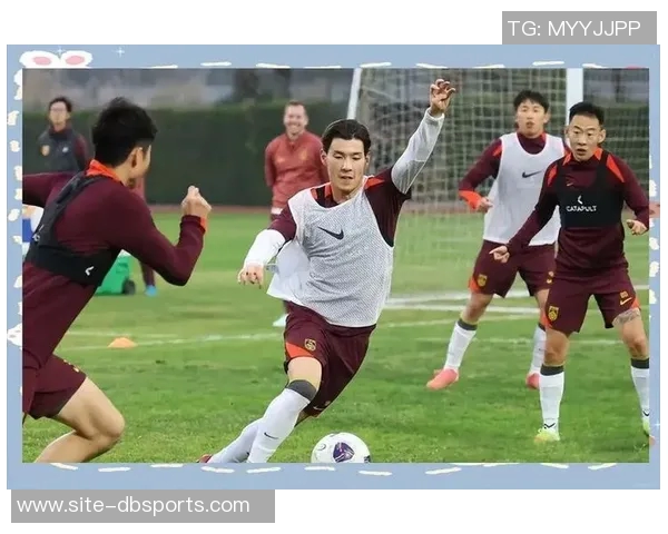 国脚积极报到国足集训或将在阿联酋热身备战新赛季