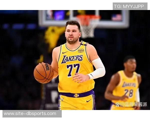 东契奇35分5板8助数据引争议沃西认为未能真正改变比赛局势